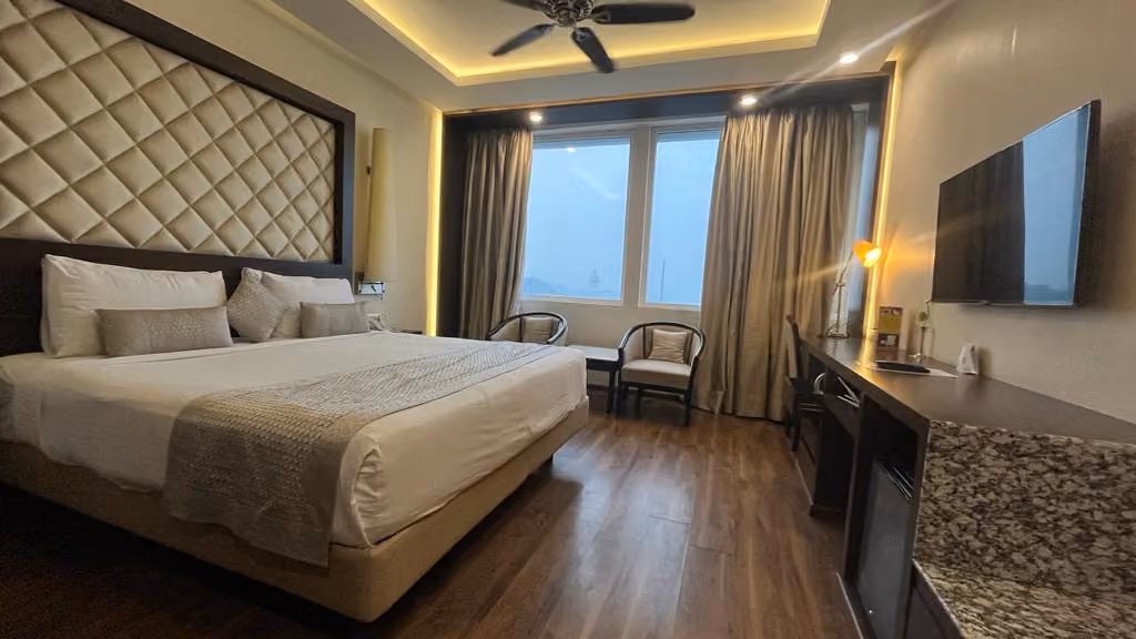 Premium Room King Bed