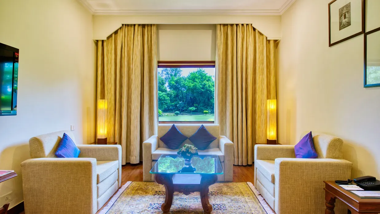 Deluxe Suite